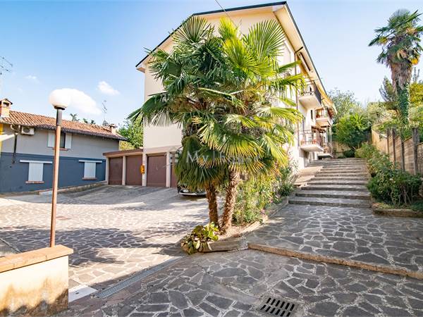 3 locali con box e cantina, pronto da abitare
